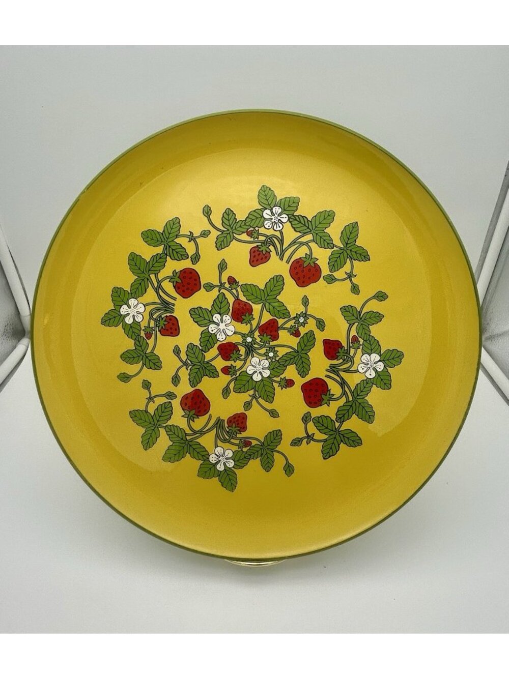 Vintage Lorrie Design Yellow Strawberry Melamine Platter/Tray- 13"